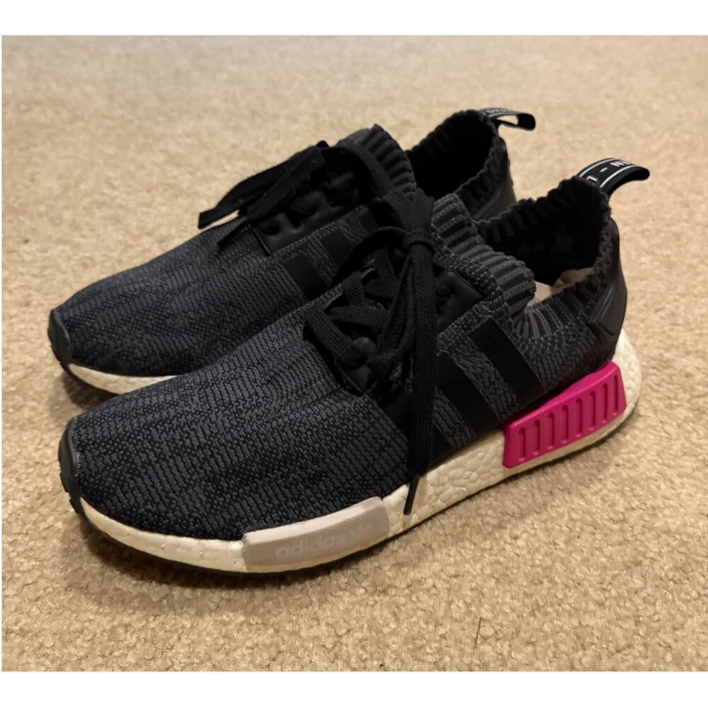 Adidas NMD R1 Primeknit Womens 9 Black Boost Athletic Running Walking Sneakers